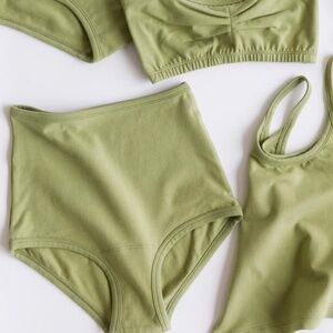 ISO ARQ High-Rise Undies NWT Size Medium in Pistachio